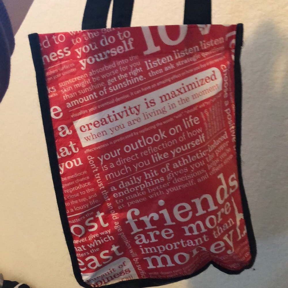 Red lululemon bag